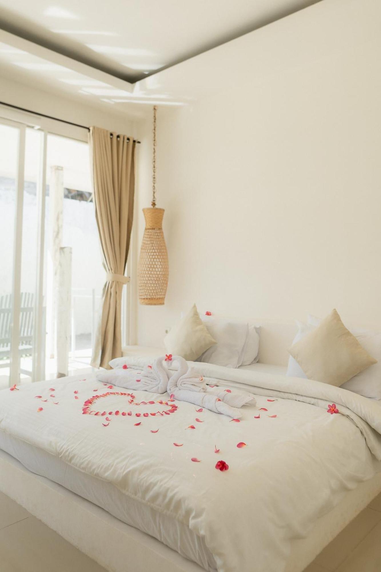 Gili Paddy Hotel 吉利特拉旺安 外观 照片